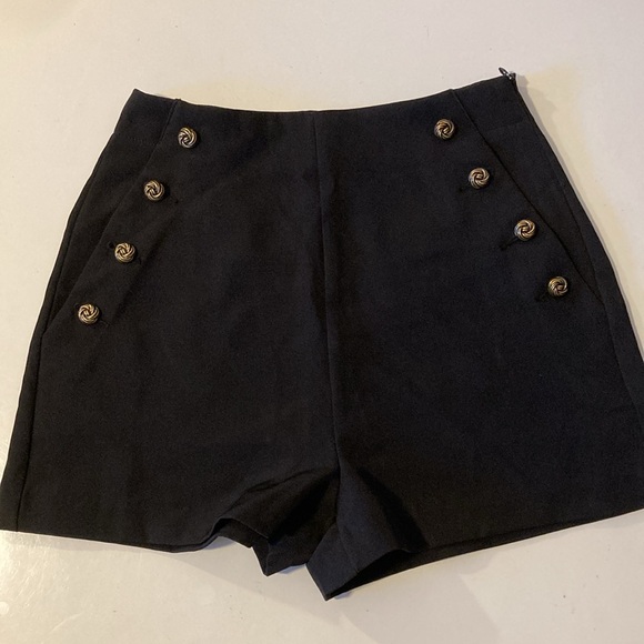 Bloomingdale’s AQUA Twill Knot Button Shorts Black XS - Picture 4 of 7